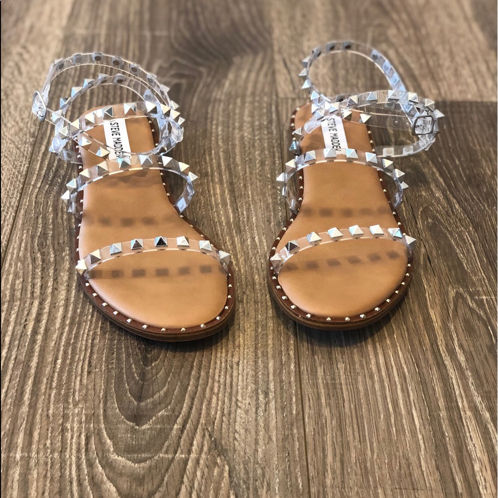 Steve Madden Travel Clear Roc Stud Flat Sandal NWT